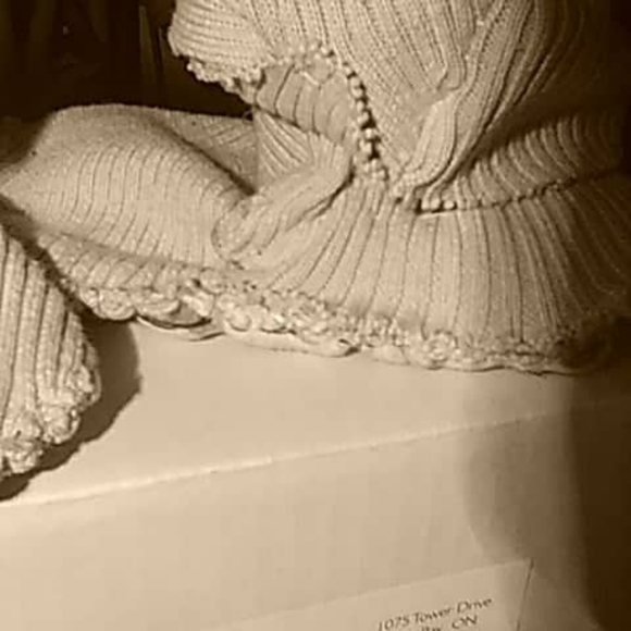 Booties & slippers - Picture 9 of 12